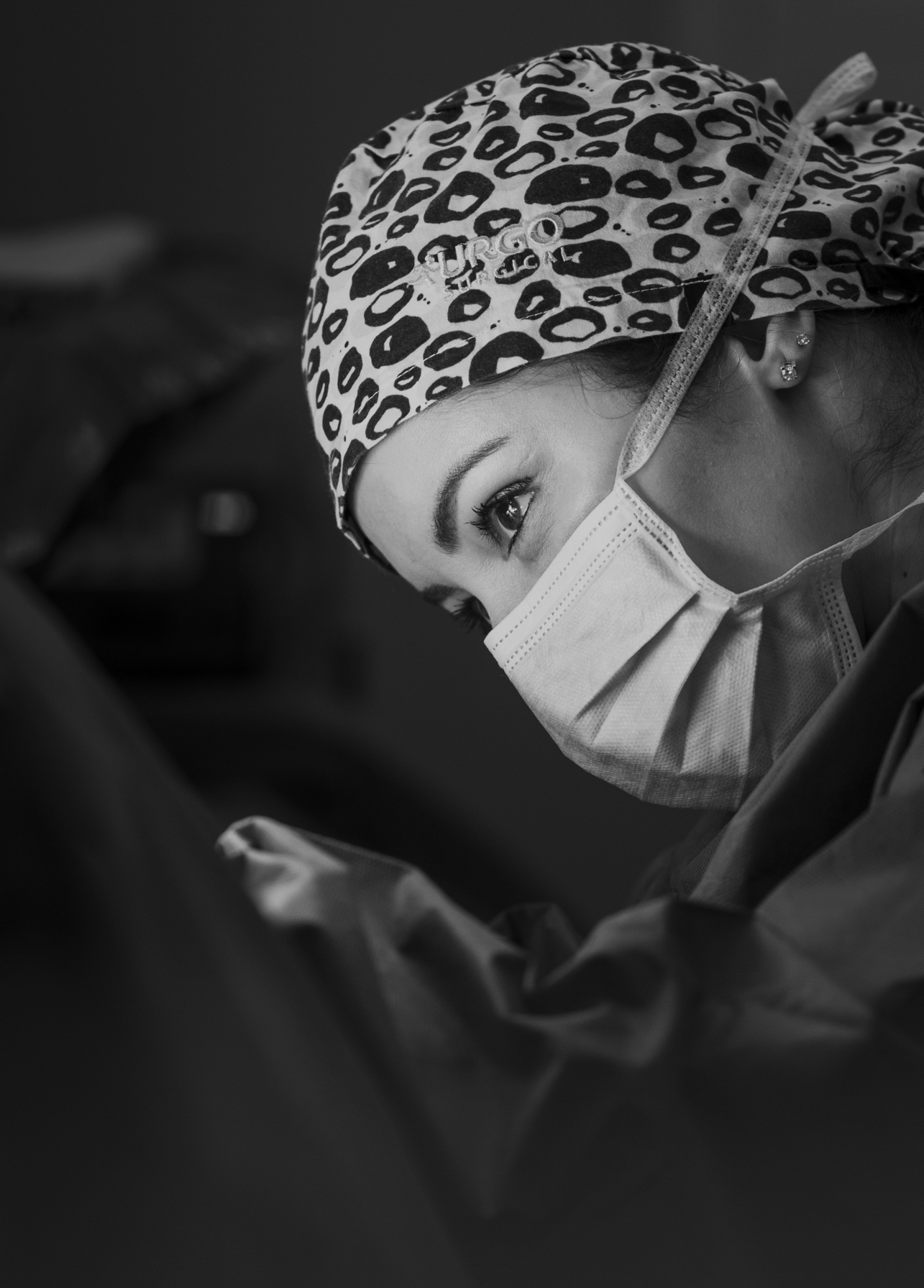 dr. performing surgery